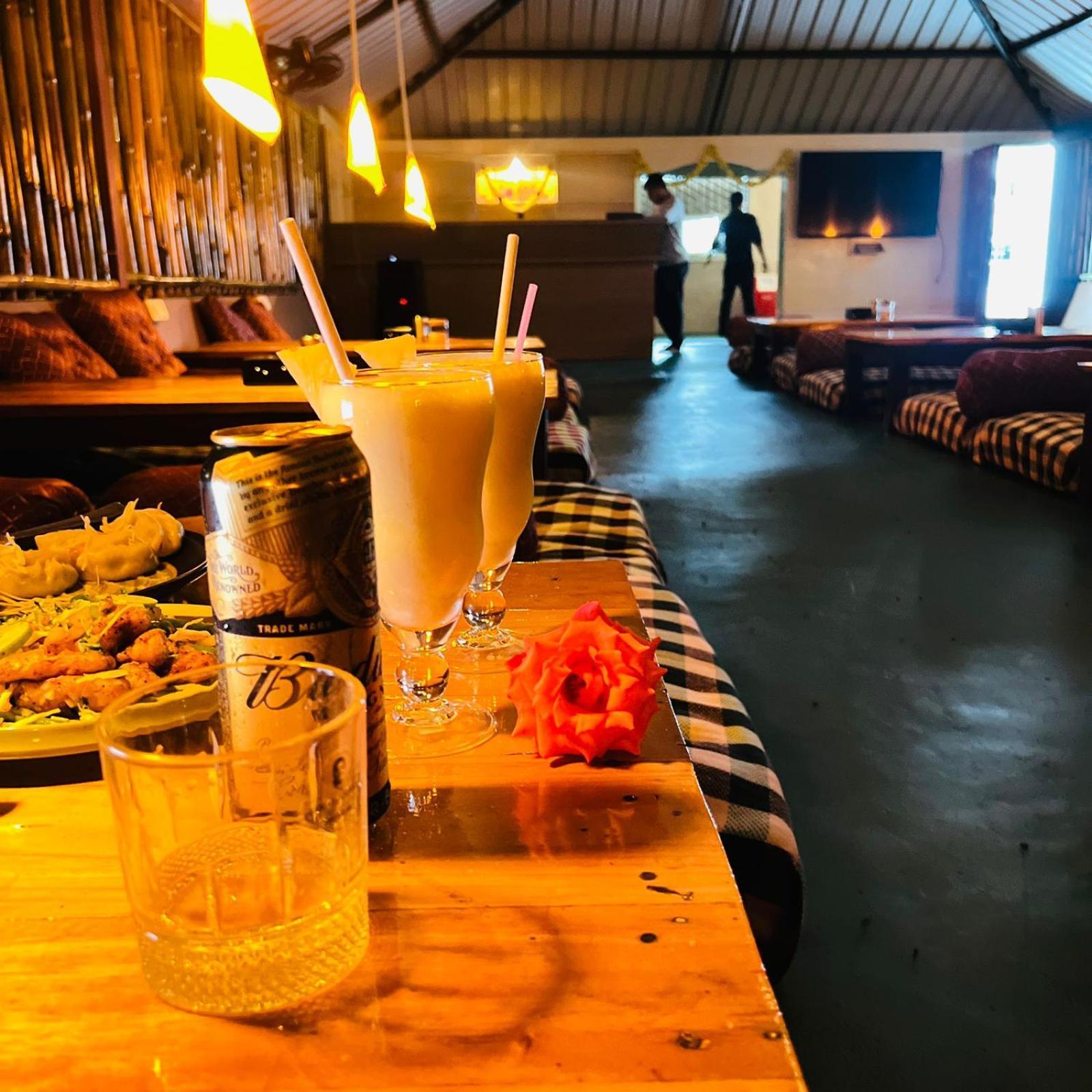 Hampi Village Resort & Tutti Cafe エクステリア 写真
