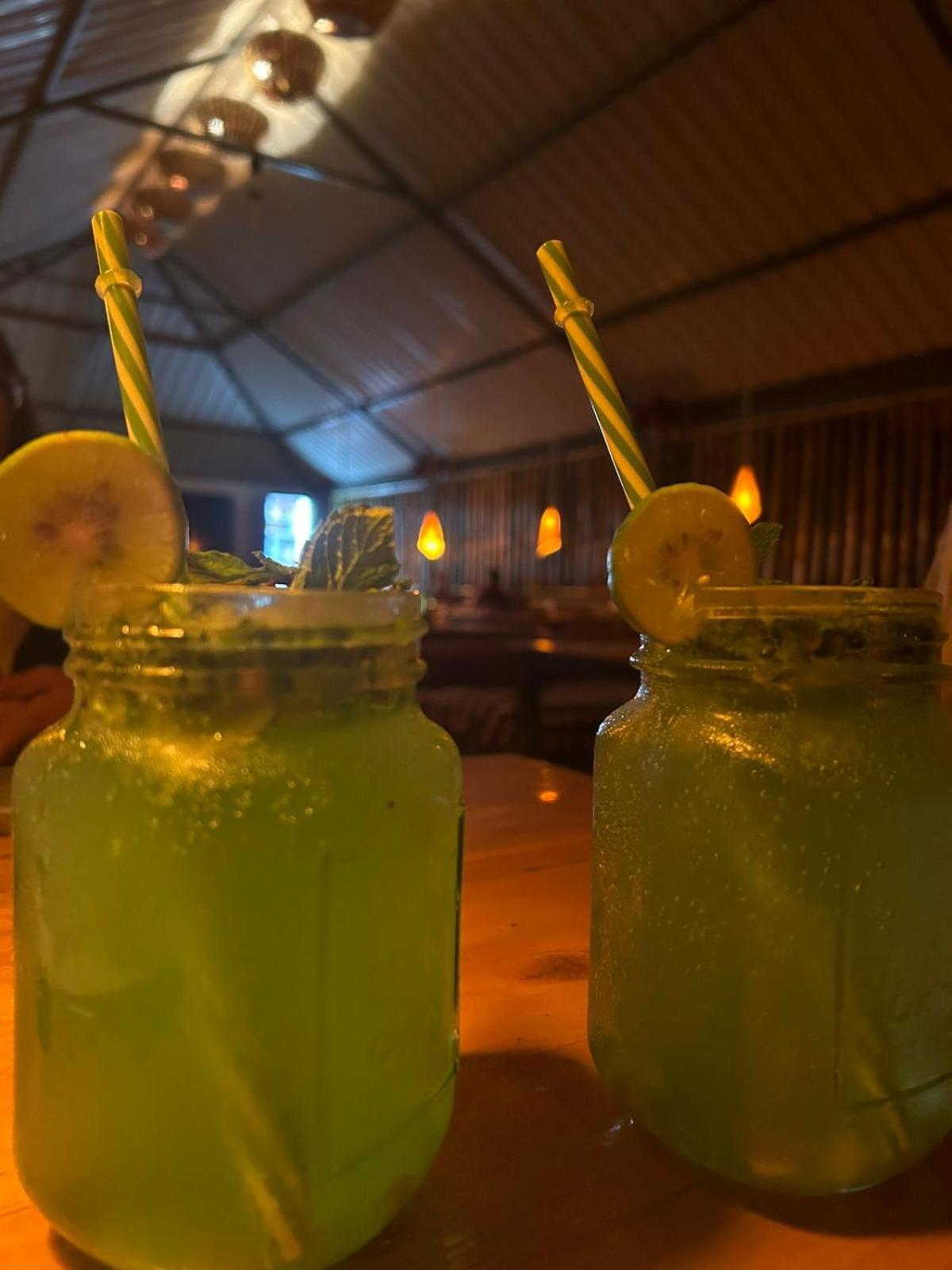 Hampi Village Resort & Tutti Cafe エクステリア 写真