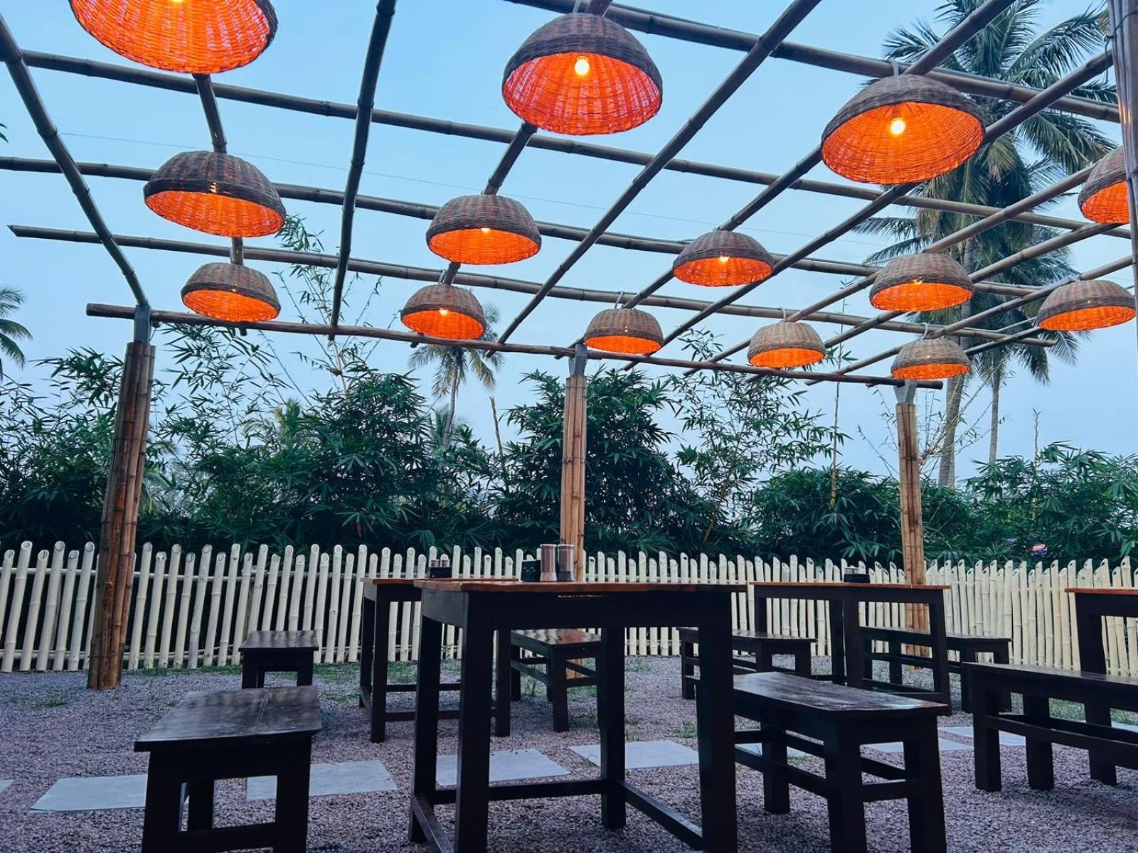 Hampi Village Resort & Tutti Cafe エクステリア 写真